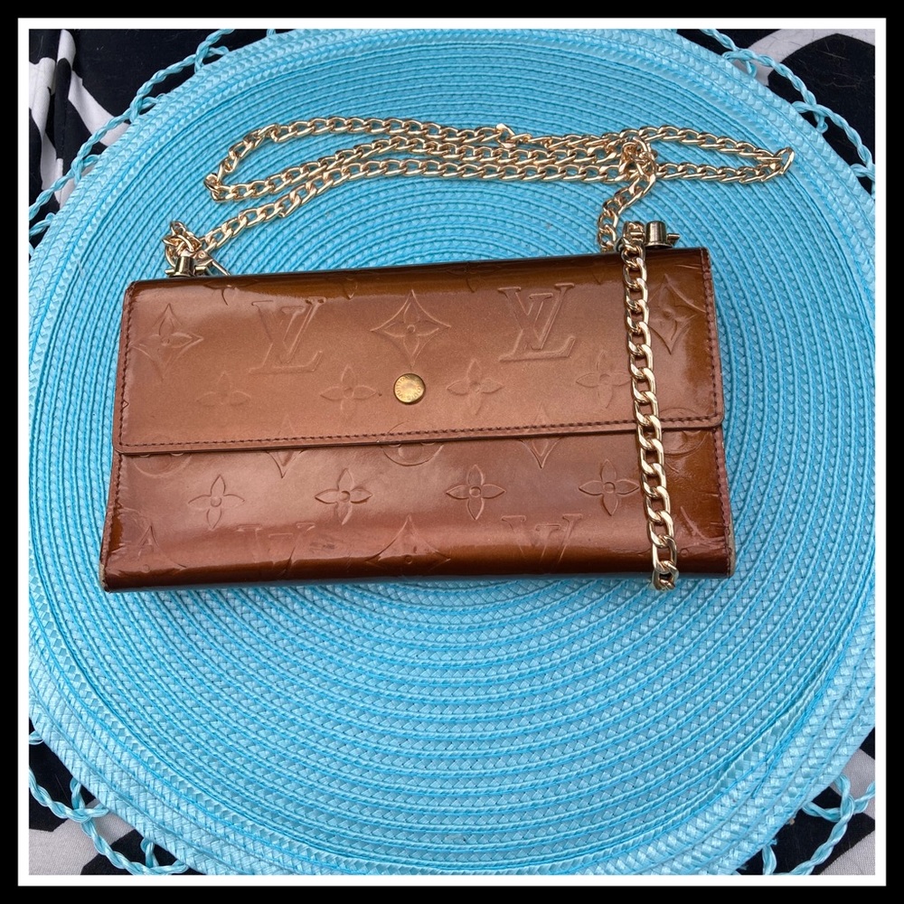 ✨ AUTHENTIC Louis Vuitton Bronze Vernis Porte Tresor International Long Wallet✨